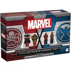 USAopoly Marvel: Collector's Chess Set