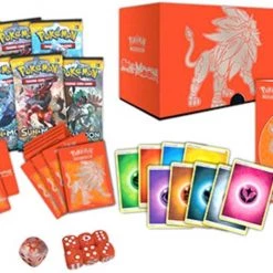 Pokemon TCG: Sun & Moon Elite Trainer Box - Solgaleo